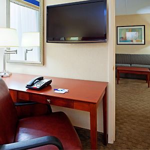 Holiday Inn Express Ramsey Mahwah By Ihg